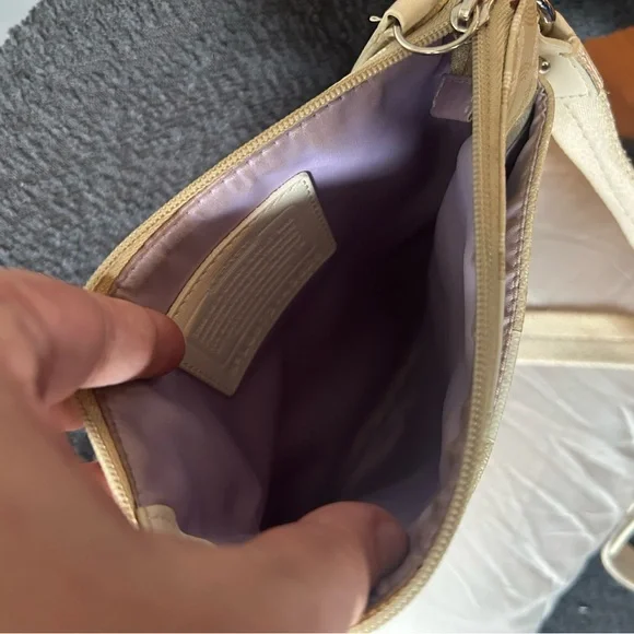 Vintage Coach Signature Stripe Crossbody Ivory Stripe Swingpack - Picture 5 of 11